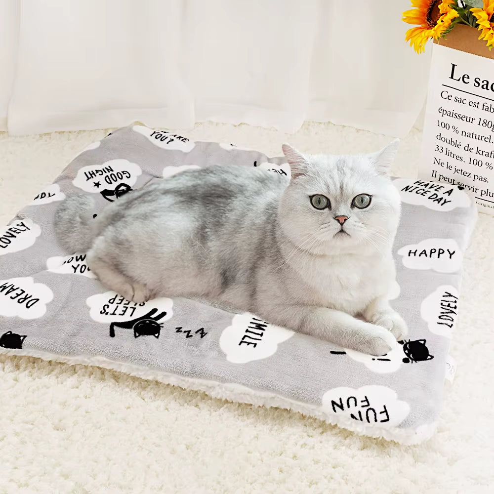 Fleece Cat Bed Mat Pet Bed Mat New Pet Soft Dog Cat Blanket Winter Foldable Pet Cushion Soft Warm Sleep Mat Cat Supplies